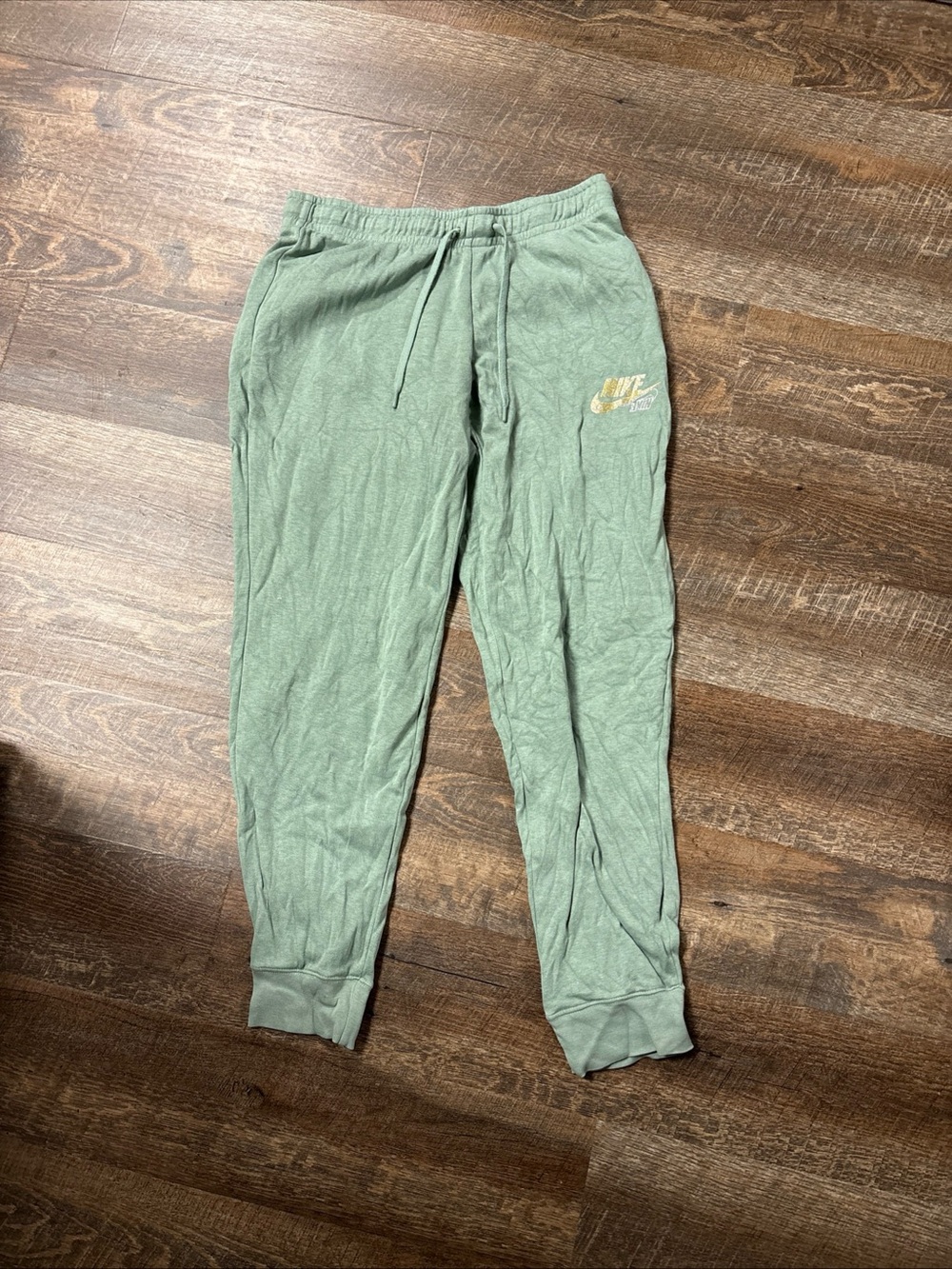 Nike Women’s Light Green Jogger Pants size M